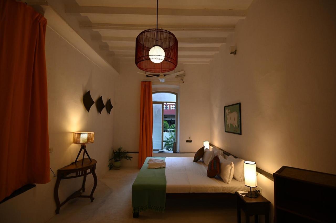 La Cedille - French Heritage House 퐁디셰리 외부 사진